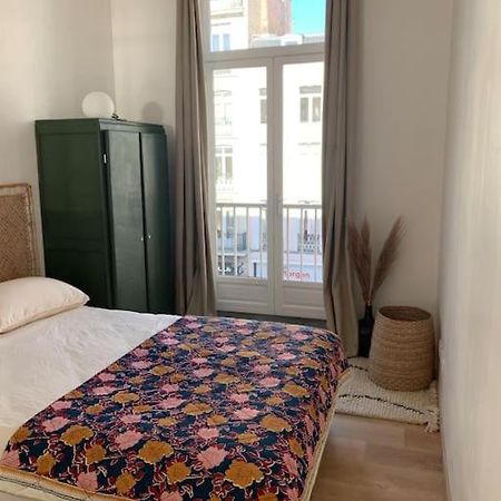 Appartement Centre Ville Avec Terrasse Lille Exteriér fotografie