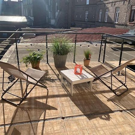 Appartement Centre Ville Avec Terrasse Lille Exteriér fotografie