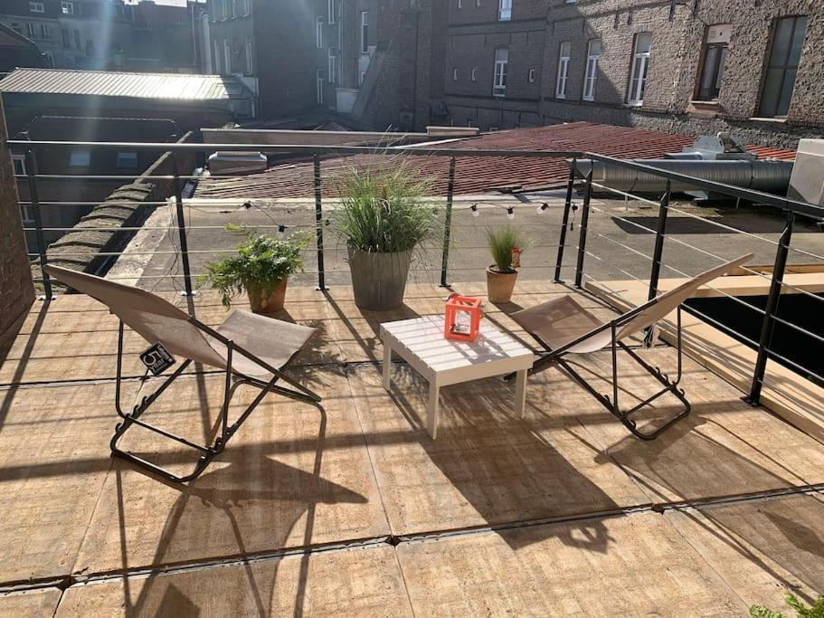 Appartement Centre Ville Avec Terrasse Lille Exteriér fotografie